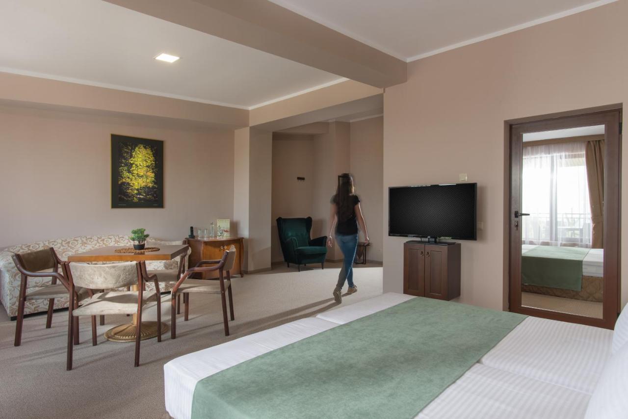 Hotel Villa Magus Kladnitsa 外观 照片